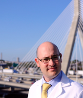 Jeffrey Schneider</br>Photo credit: R. Alan Leo