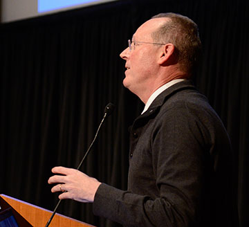 Paul Farmer appealed for help in improving health-care delivery in West Africa in a talk at Harvard Medical School. Image: Rick Groleau