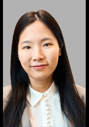 Portrait photo of Carina Shiau