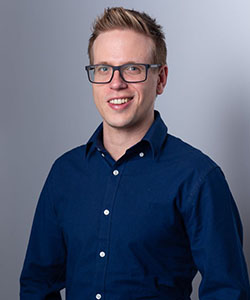 Portrait photo of Akos Nyerges