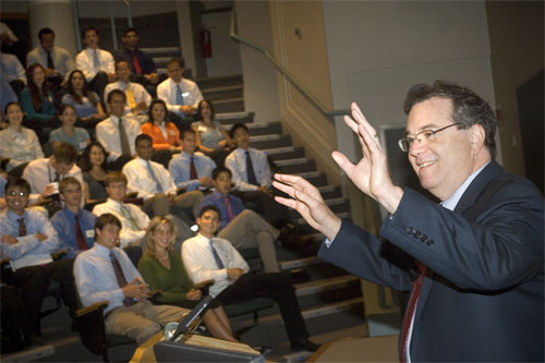 Photo by Liza Green, HMS Media Services