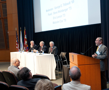 Medical education is key to successful health reform panelists said at an HMS Alumni Day Symposium May 30. Image: Suzi Camarata 