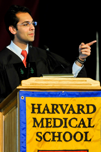 Graduate Deep Jayendrakumar Shah delivered a student address during the Class Day ceremony. Image: Steve Lipofsky