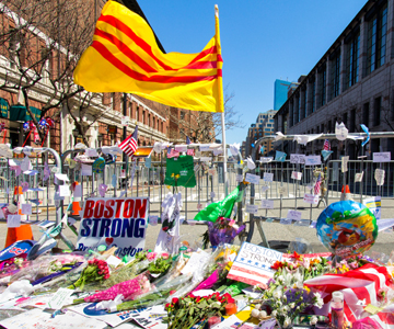 One of the several improvised memorials along Boylston Street for the victims of the Boston Marathon 2013 bombings. Image: mjbs/iStock