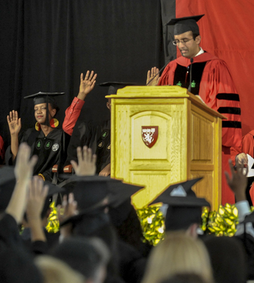 Students honor those who helped them on their journey to Class Day. Image: Steve Lipofsky