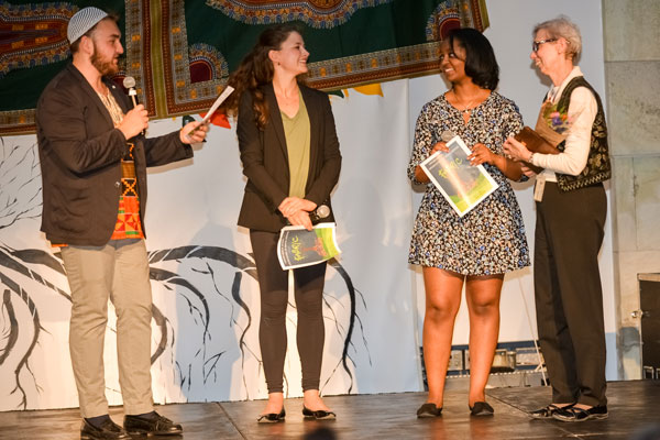 Carla Fujimoto (right) was honored with the 2017 Fabric Staff Award.