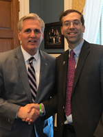 Gil Alterovitz (right) with U.S. House of Representatives Majority Leader Kevin McCarthy