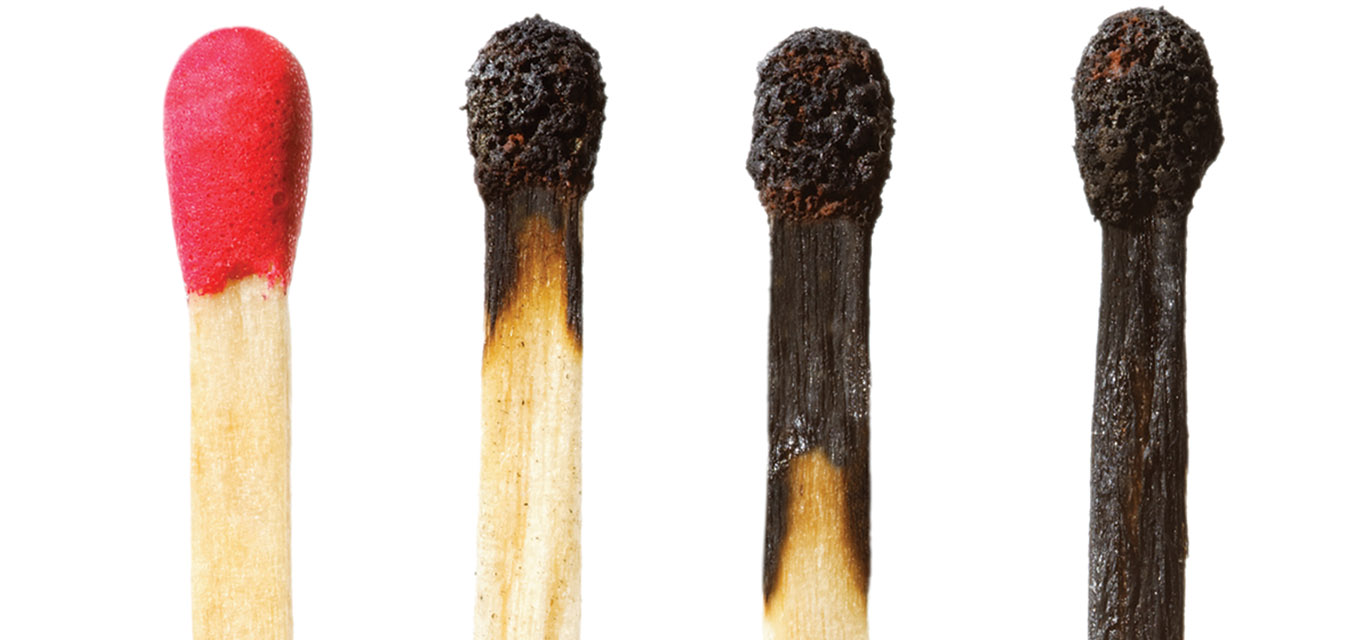matchsticks, unlit to increasing degrees of burn