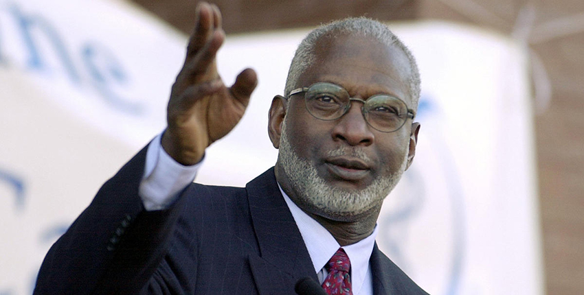 Dr. David Satcher. Image: John Bazemore AP