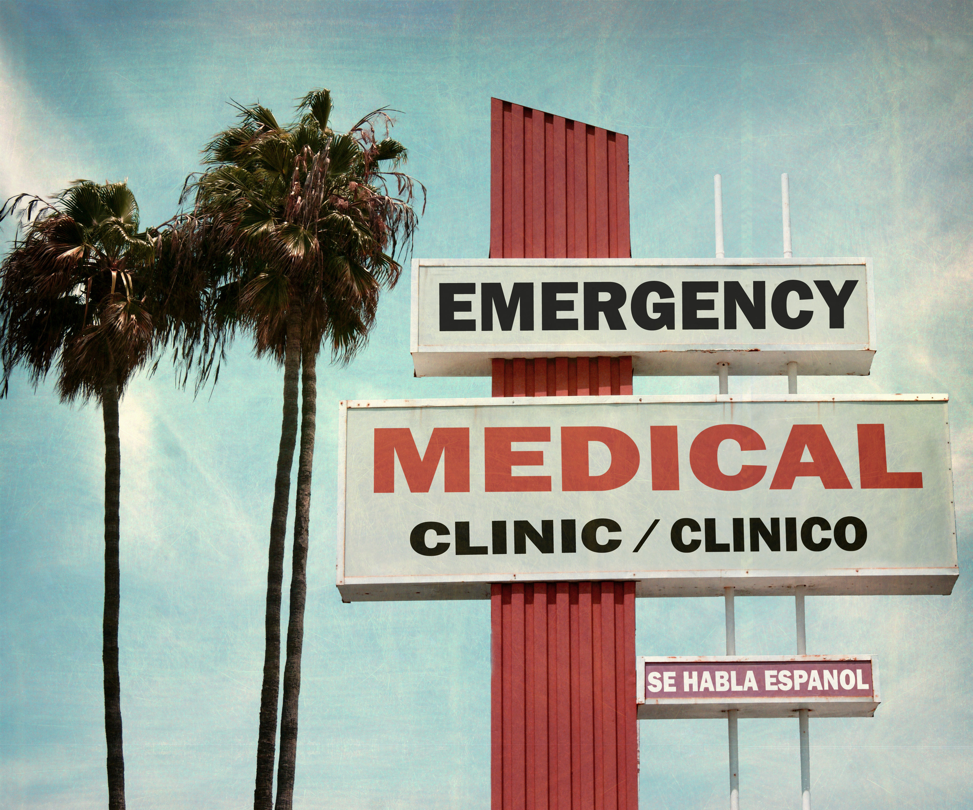 Medical clinic sign in Spanish