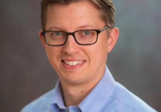 Portrait photo of Jonathan Eaton
