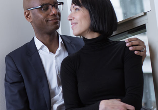 Portrait photo of Jonathan Abraham and Mélissa Léger-Abraham