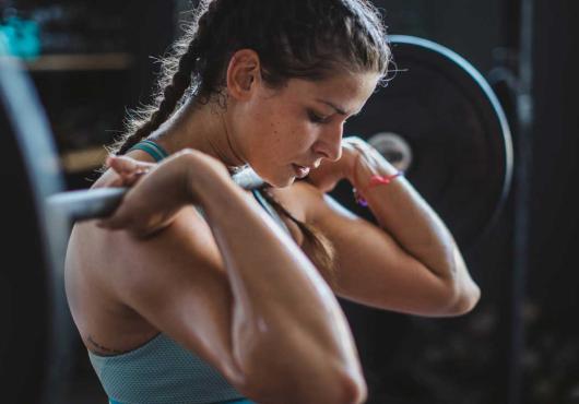 Woman lifting weights 