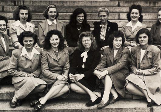 women from class 1949 on steps