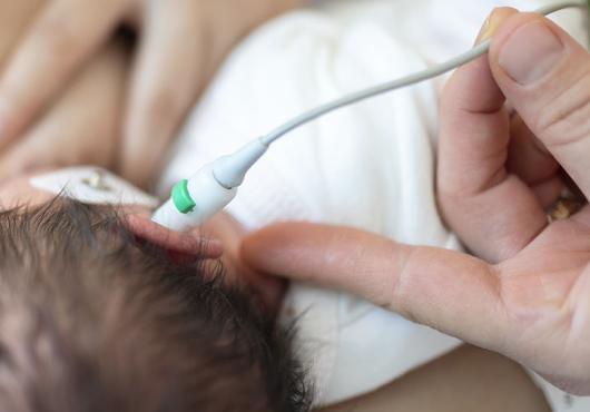 newborn hearing test 