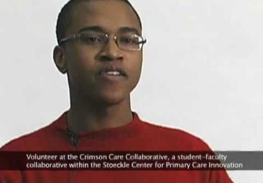 A student volunteer at the Crimson Care Collaborative