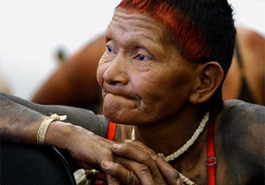 An indigenous Xavante midwife
