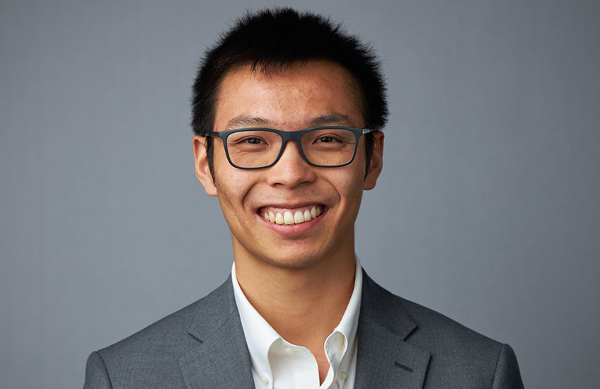 Portrait photo of Alan Wong
