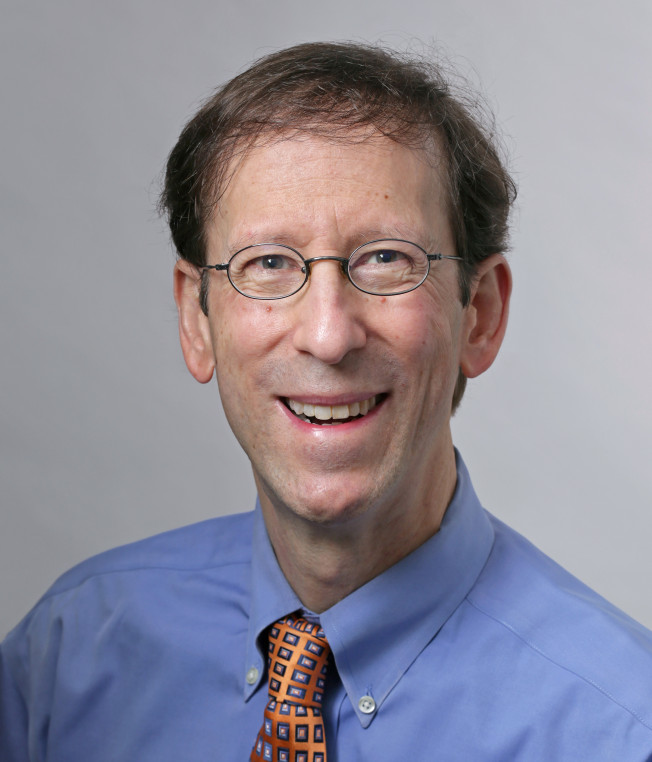 Portrait photo of David Hirsch