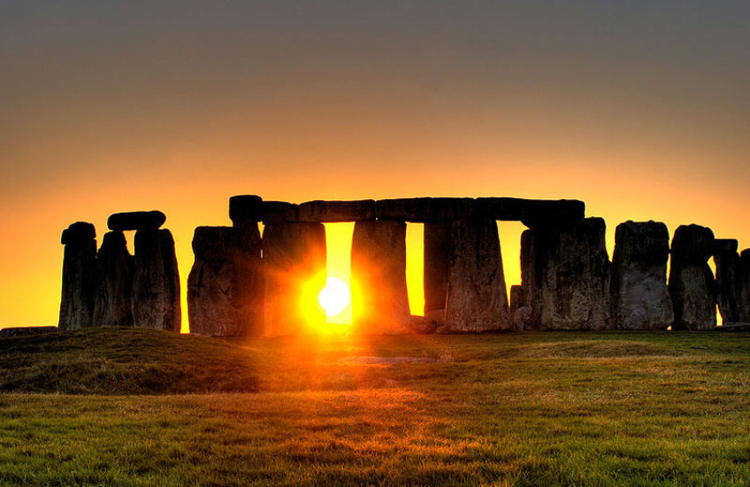 Stonehenge at sunrise