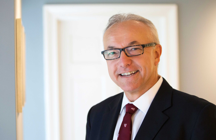 Photo of HMS Dean George Q. Daley