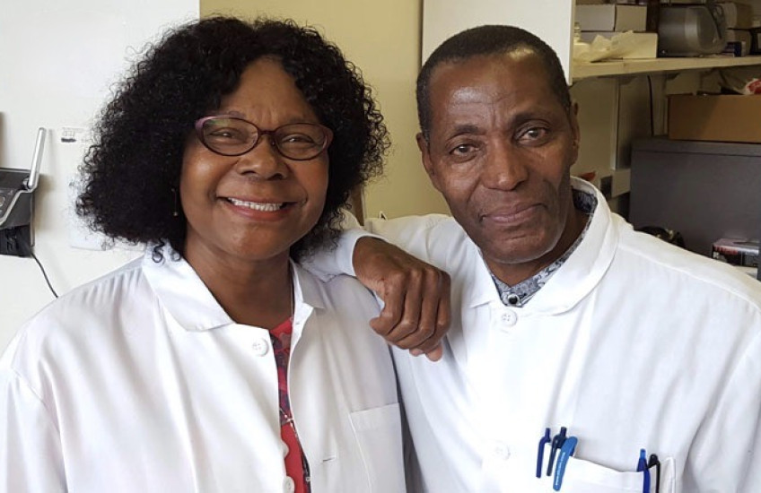 Lunadel and Hemsley Matthews in the lab