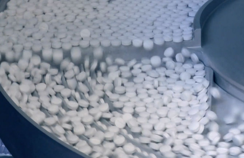 Stock image of pills.