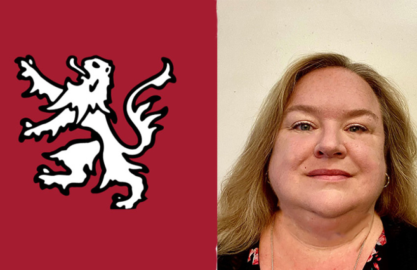 The HMS shield and Laura Vardon