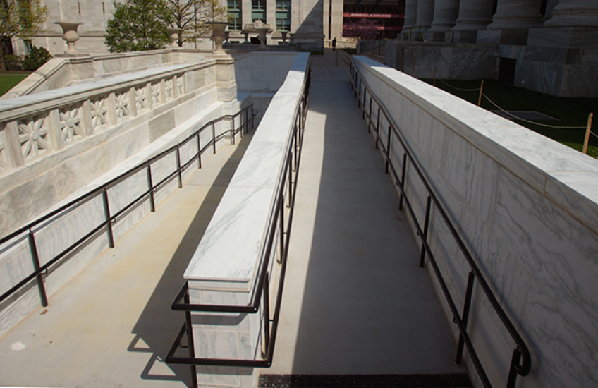 new access ramp in front of Gordon Hall