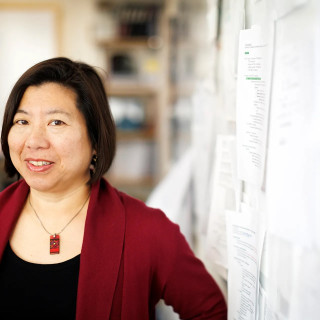 Portrait photo of Catherine Wu