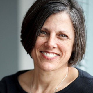 Portrait photo of Susan Dymecki